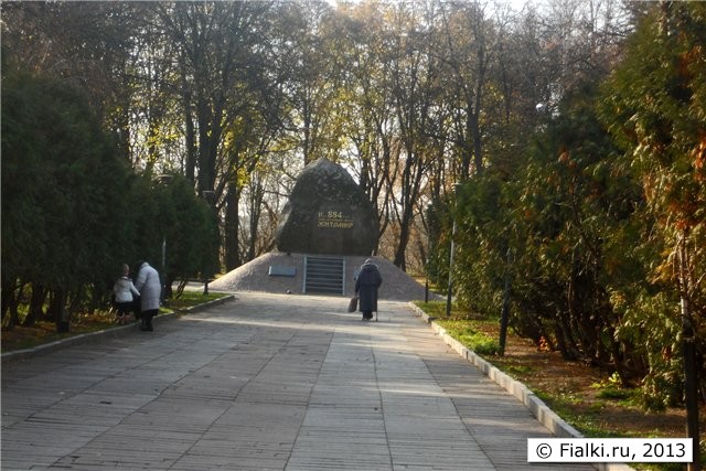 старички с внуками 