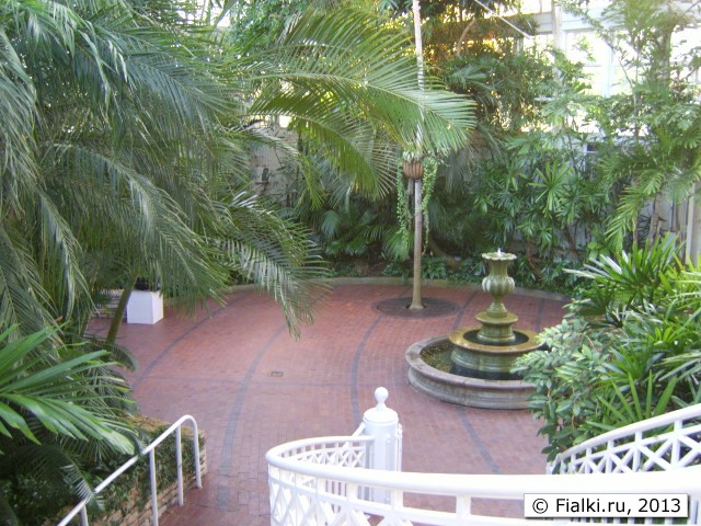hall 1